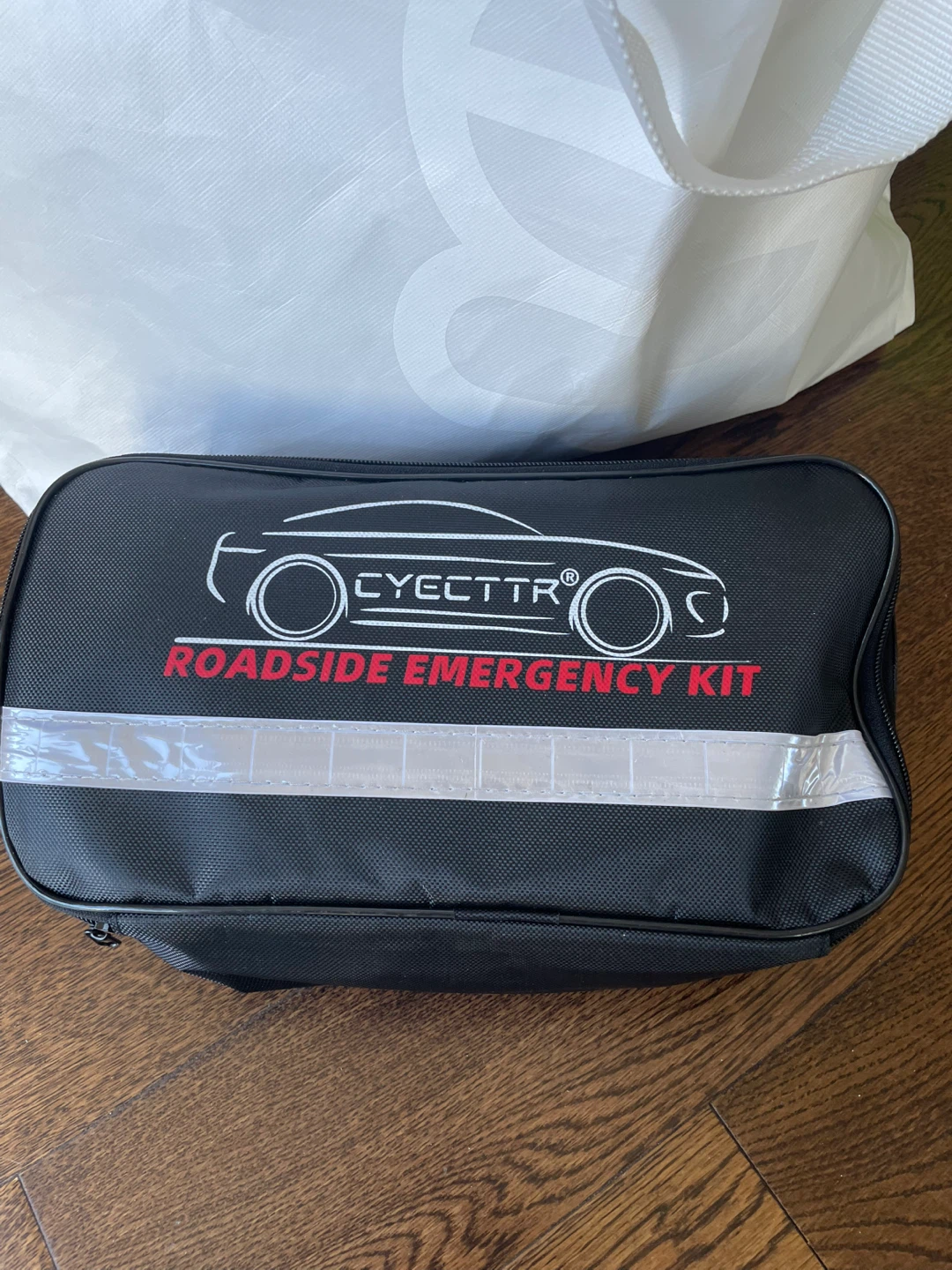 Car Roadside Emergency Kit - photo 2