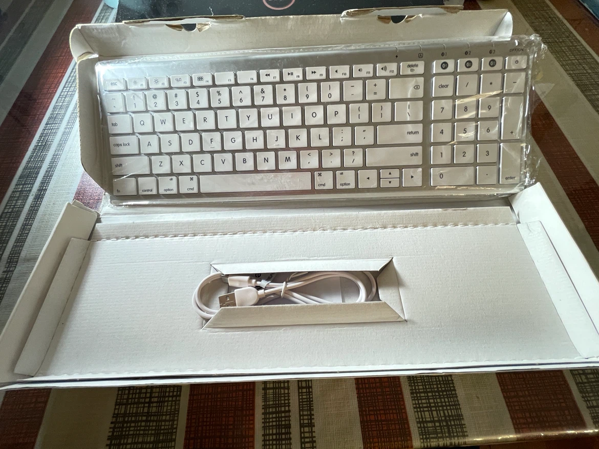 Wireless Bluetooth Keyboard for Mac, ipad, iphone