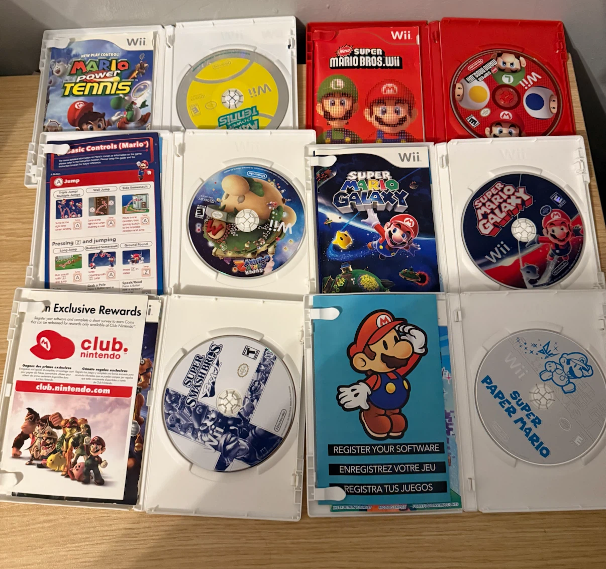 Nintendo Wii Mario Game Collection - photo 3