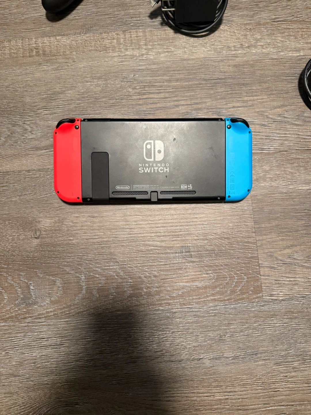 Nintendo Switch + Case + Accessories — Great Condition - photo 3
