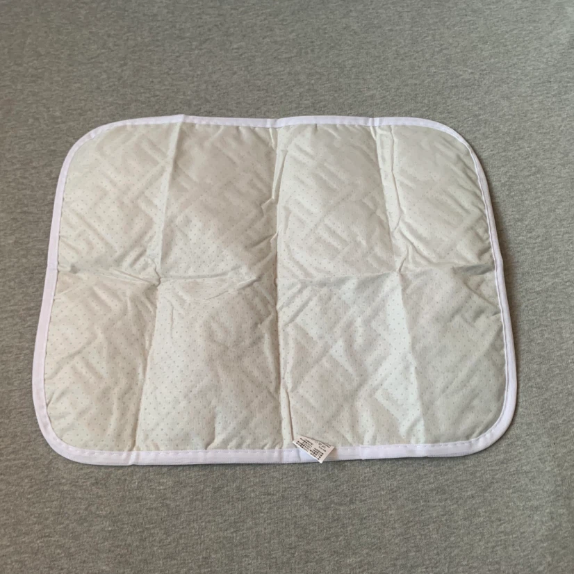Quilted Changing Pad / Dish Dryer 🏈 - photo 2