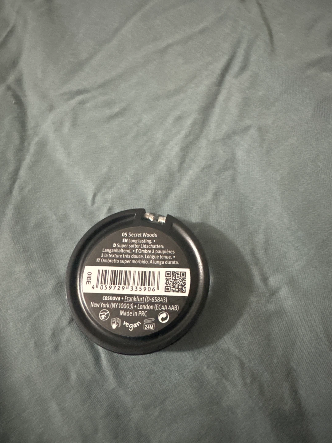 🏈Essence Soft Touch Eyeshadow - 05 Secret Woods - photo 2