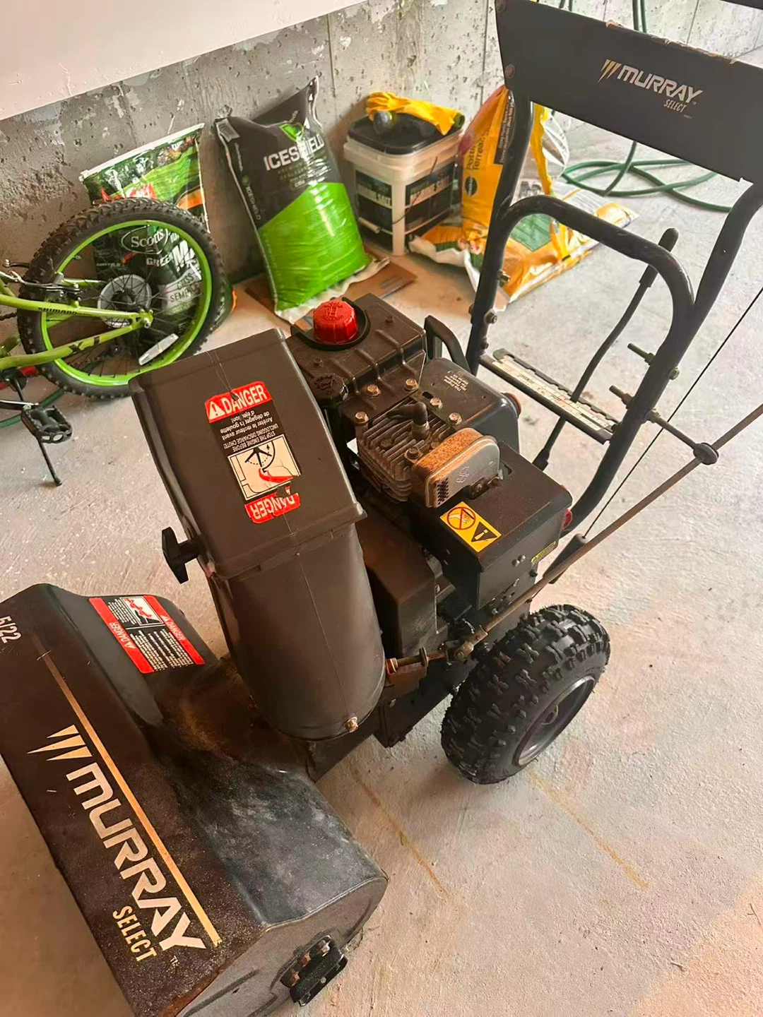 Murray Select 5/22 Snow Blower - photo 2