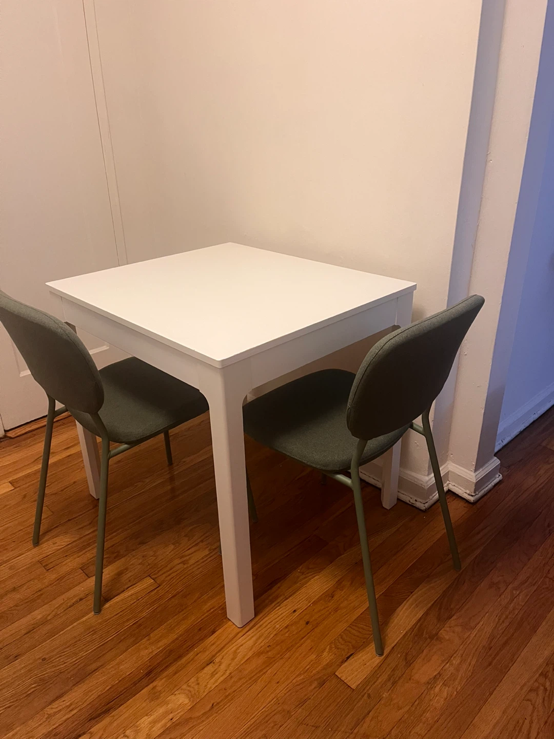 IKEA Expandable White Dining Table