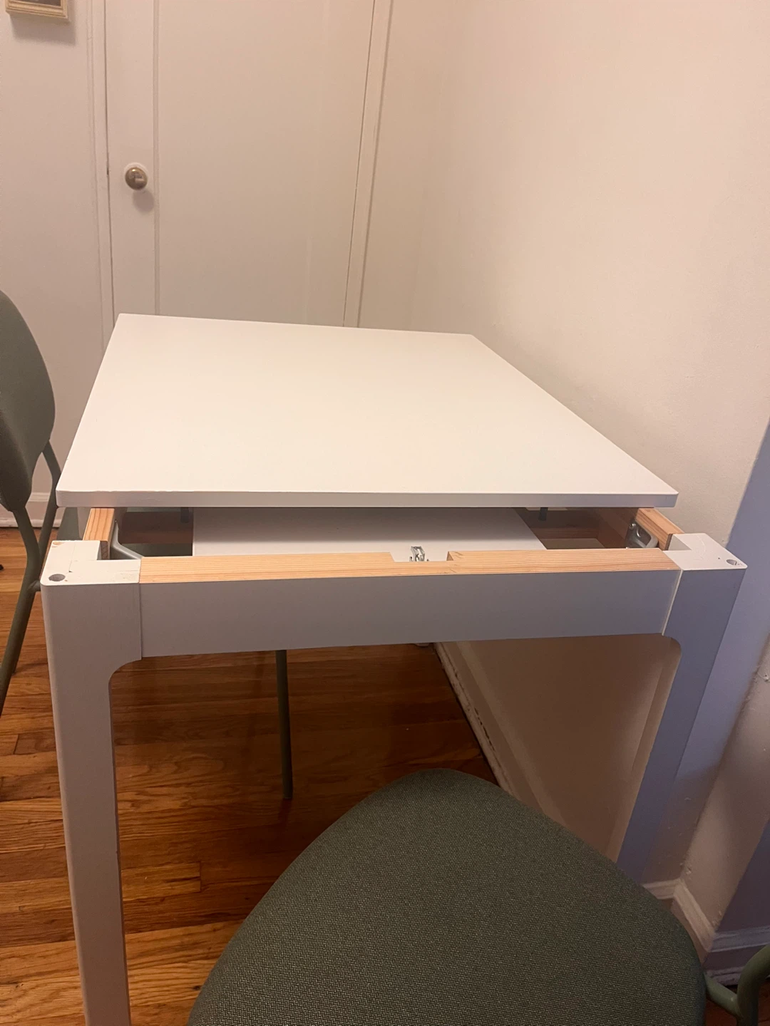 IKEA Expandable White Dining Table - photo 2