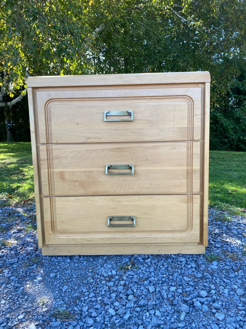 Vintage Shermag Solid Maple 3-Drawer Dresser (CAN DELIVER)