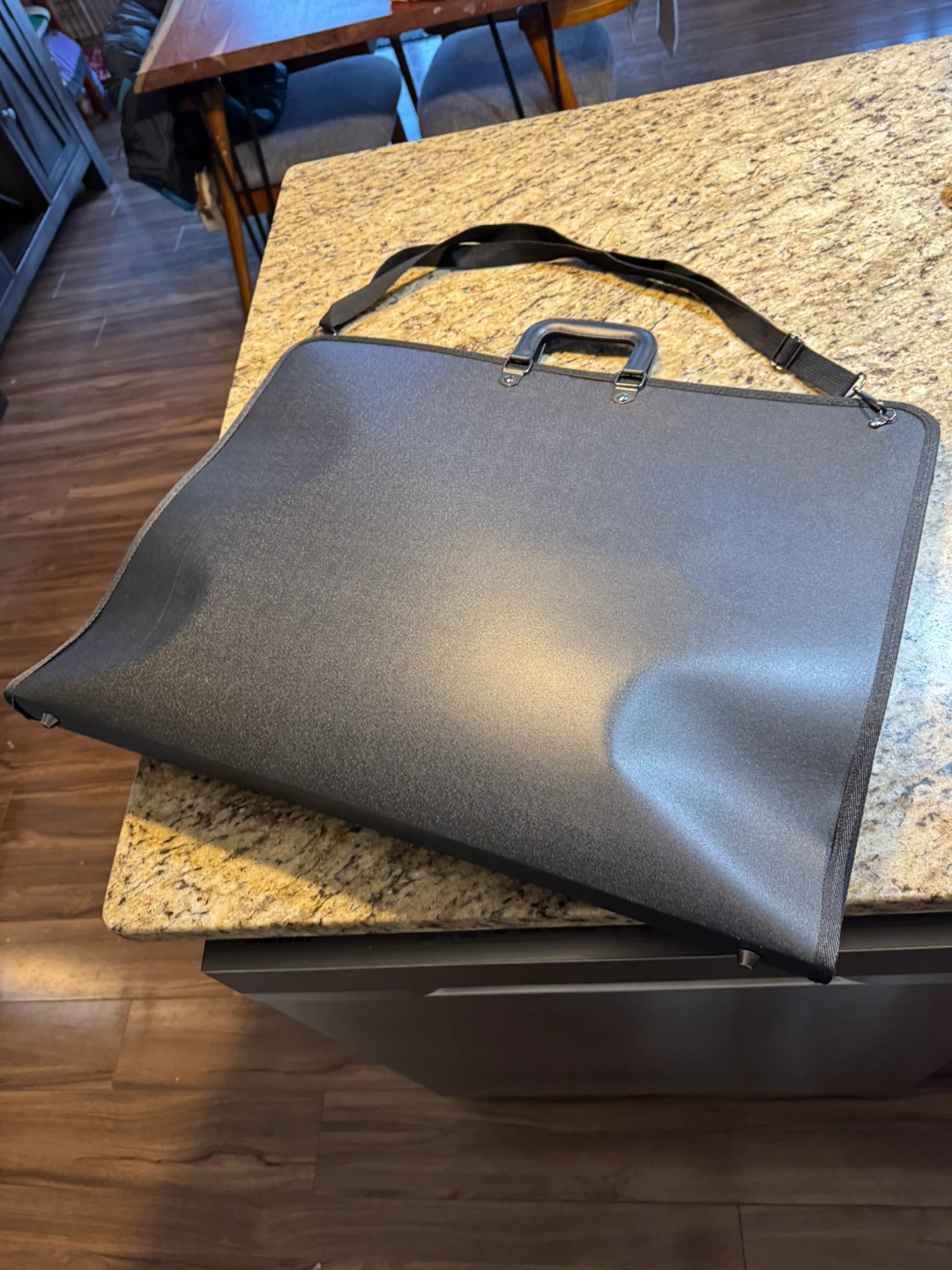 Black Art Portfolio Carrying Case - photo 2