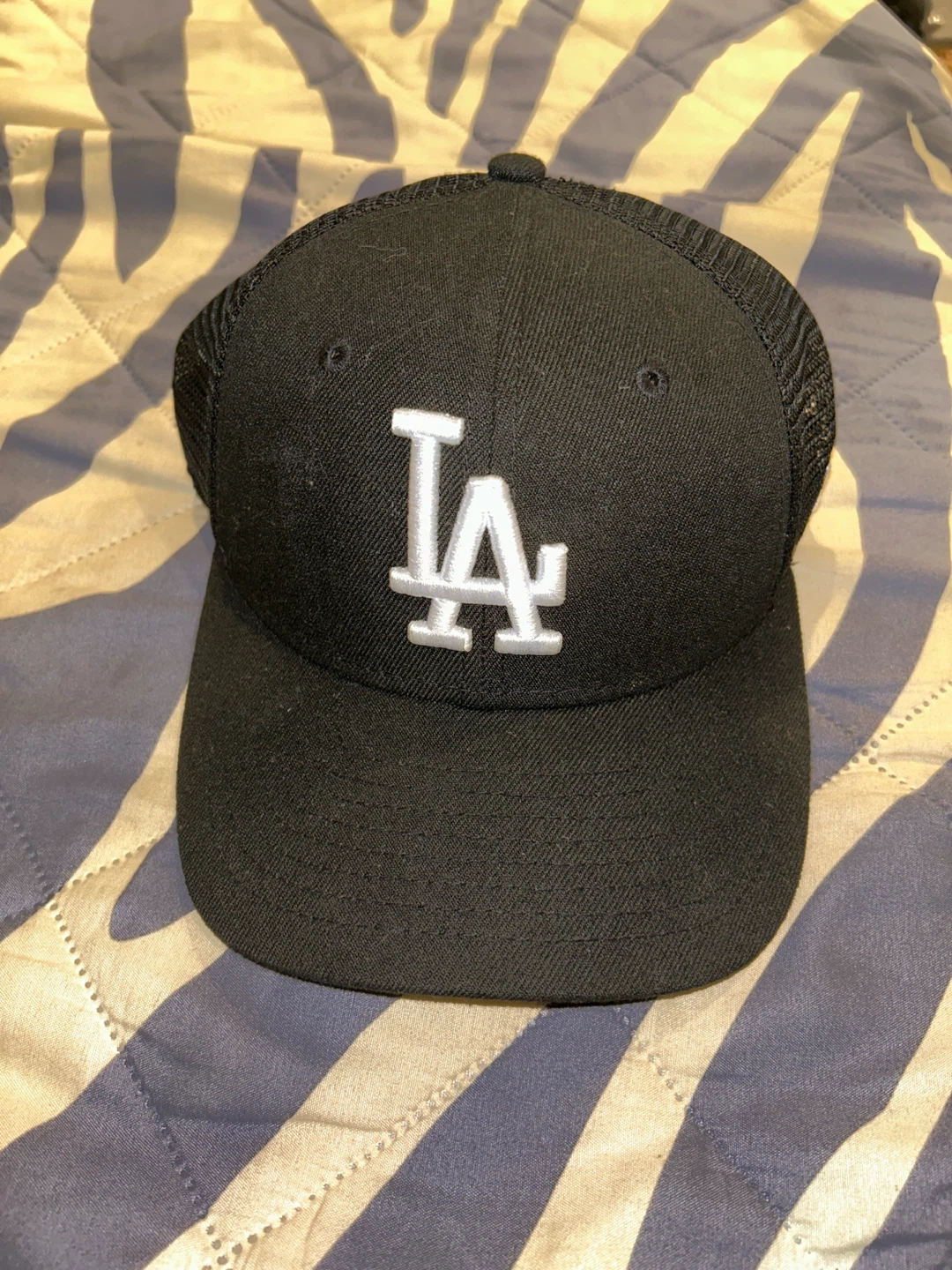 New Era LA Dodgers Mesh Trucker Hat