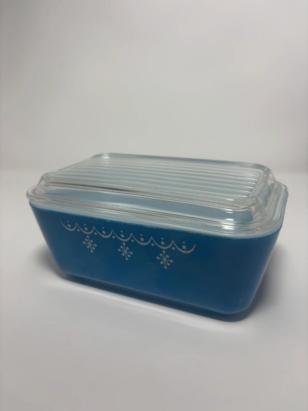 Vintage Pyrex Blue Snowflake Butter Dish - photo 2