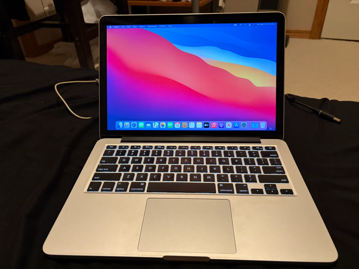 Macbook