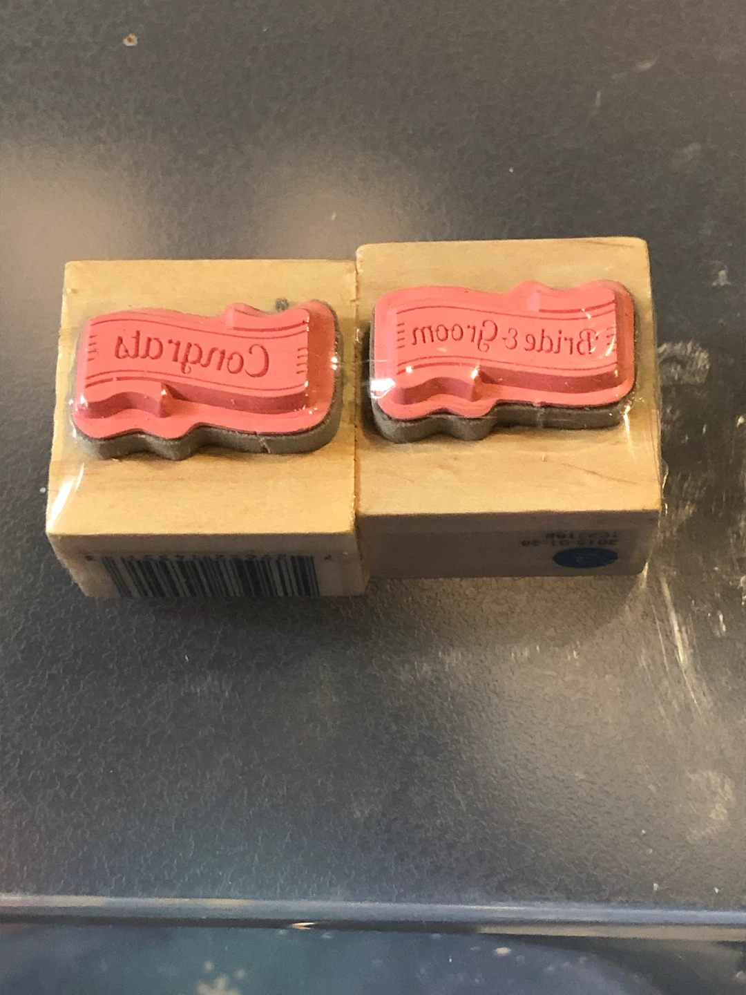 Set of 2 Wedding Stamps — NEW 🏈 - photo 2