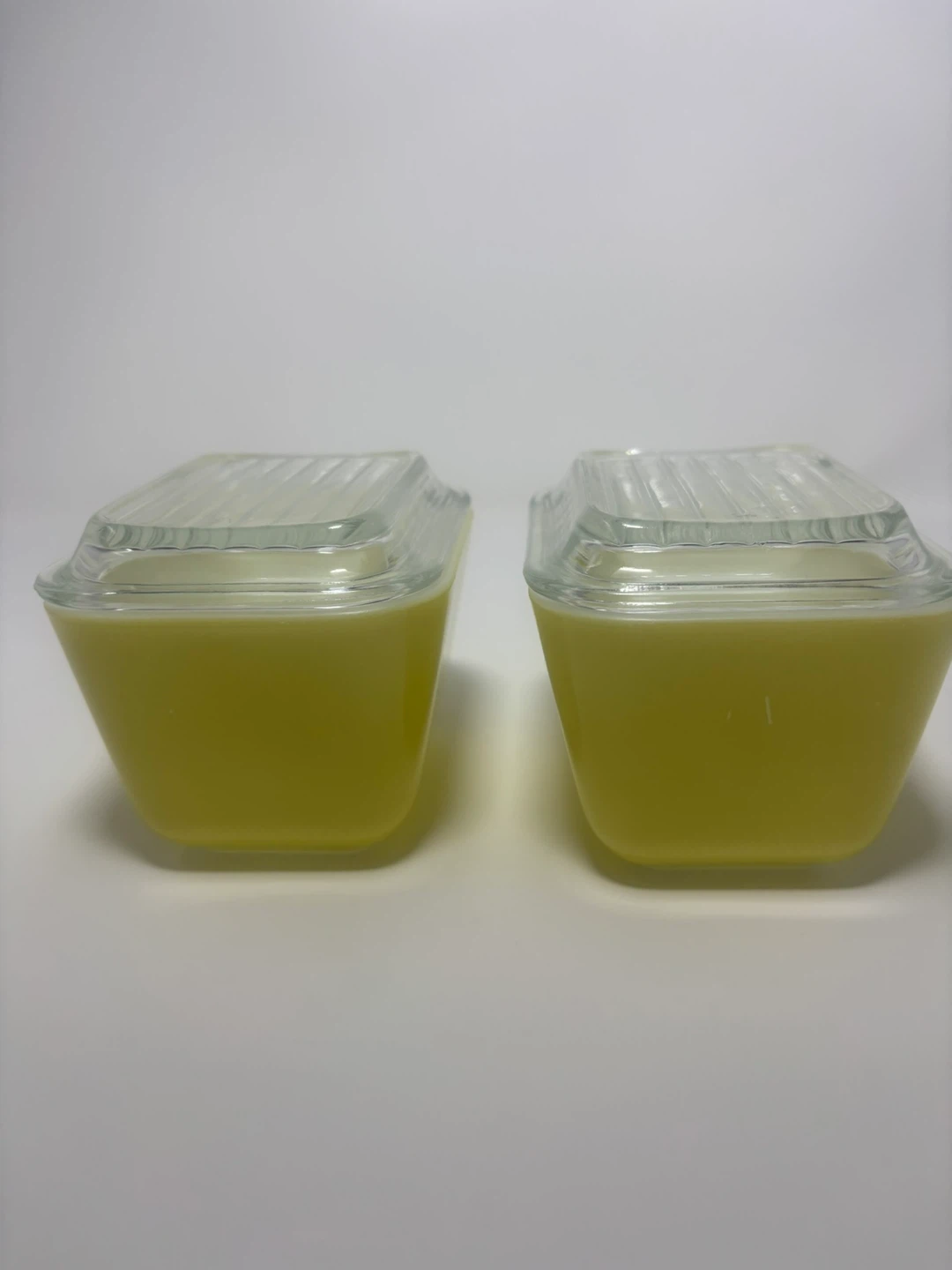 Set of 2 Vintage Pyrex Yellow 501 Refrigerator Dishes - photo 3