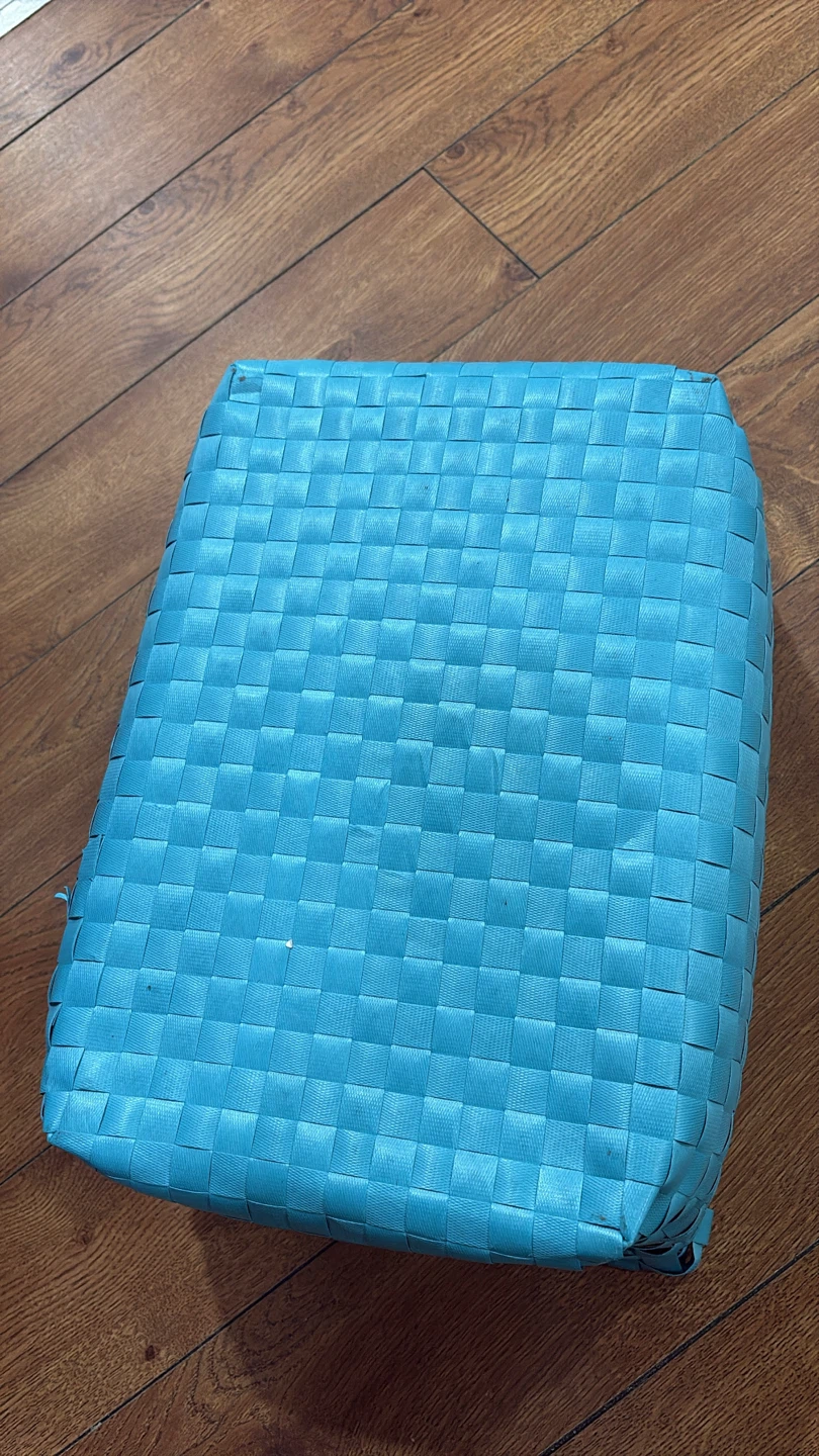 Blue Woven Plastic Storage Basket 🏈 - photo 2