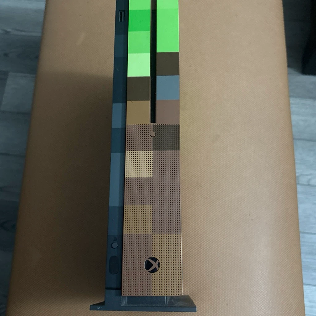 Xbox One S Minecraft Limited Edition Console