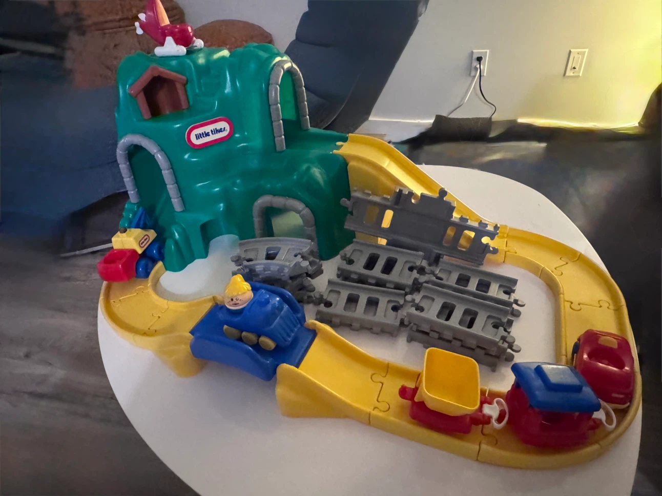 Vintage 1990’s Little Tikes Town Mountain Train & Track Set - photo 3