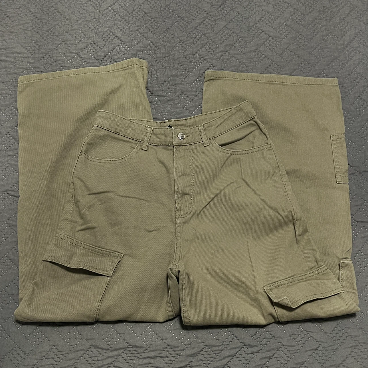 H&M Divided Cargo Pants Khaki