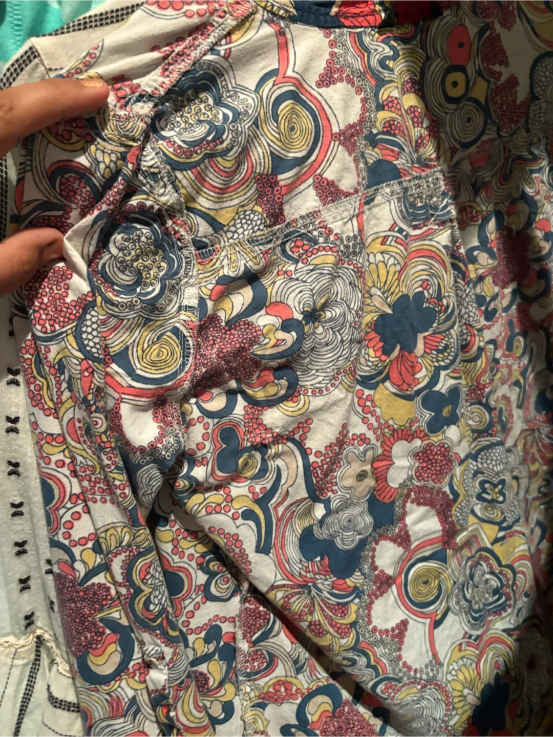 Colorful Patterned Long-Sleeve Shirt 🏈 - photo 2