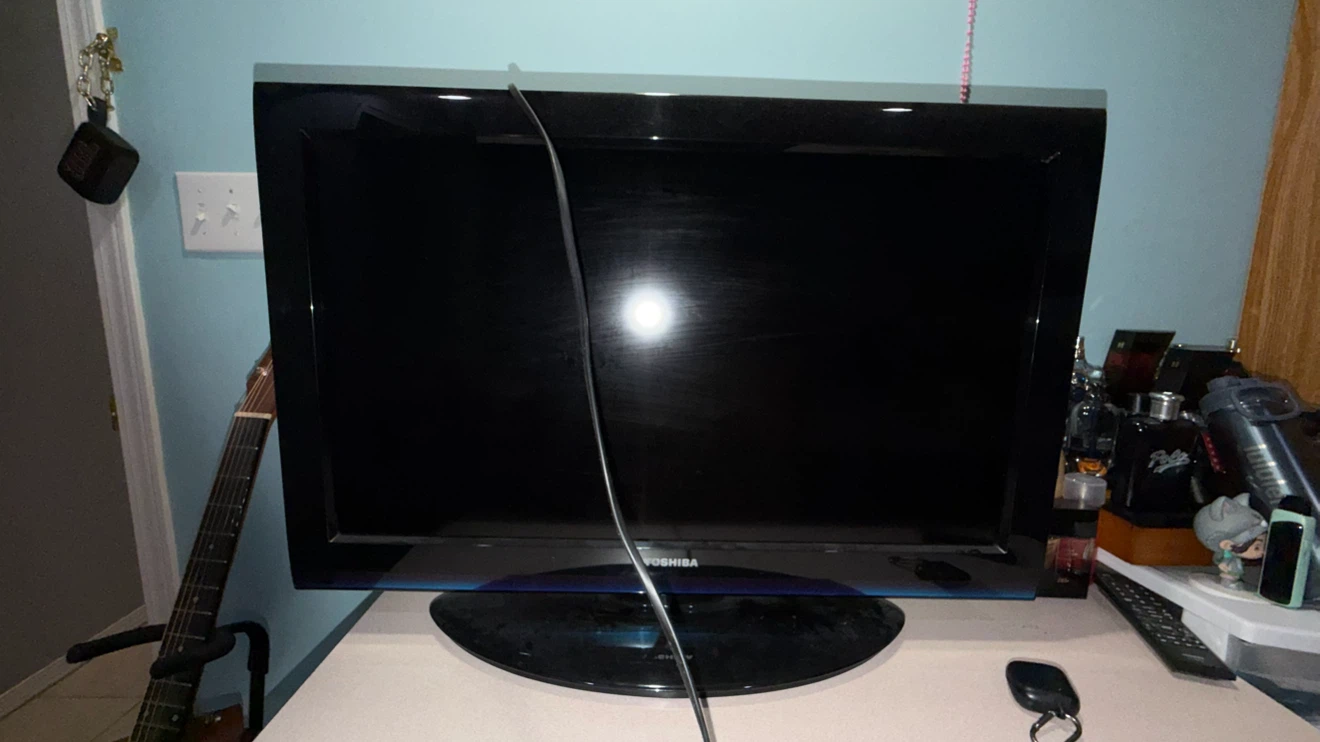 Toshiba Television - photo 2
