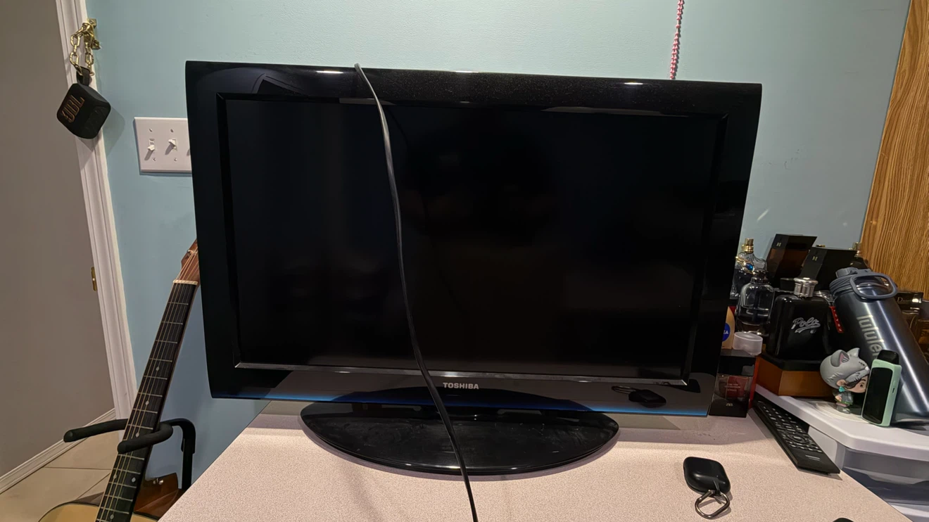 Toshiba Television - photo 3