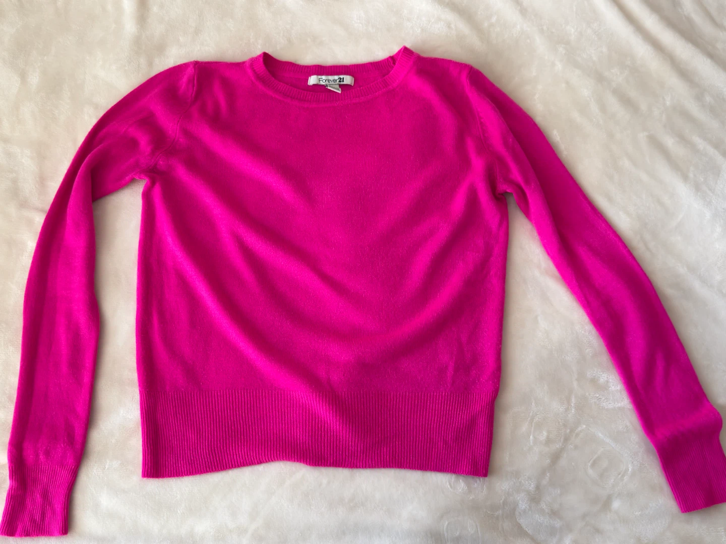 Bundle of 2 Women’s Long Sleeve Tops (Size M)