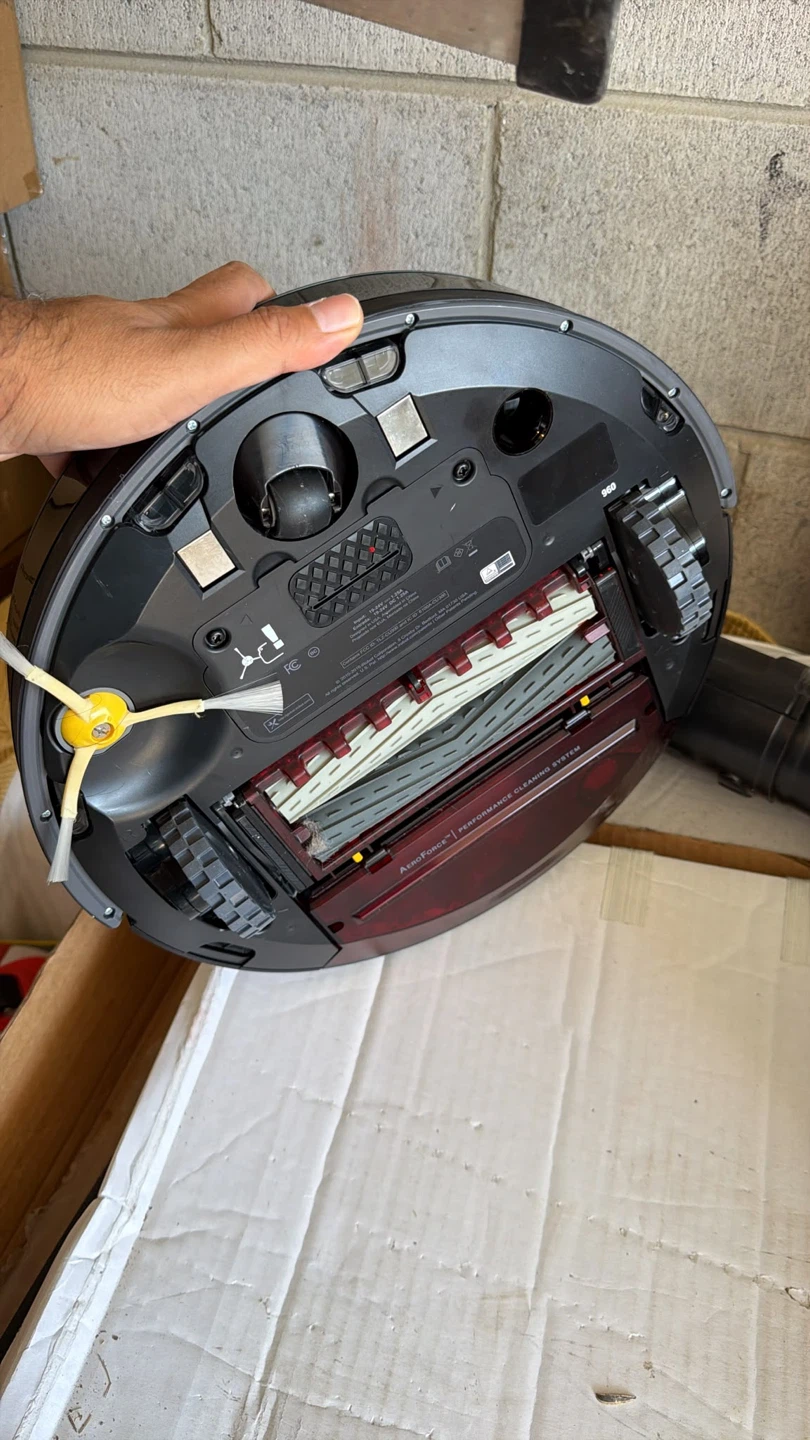 iRobot Roomba 960 Robot Vacuum - photo 2