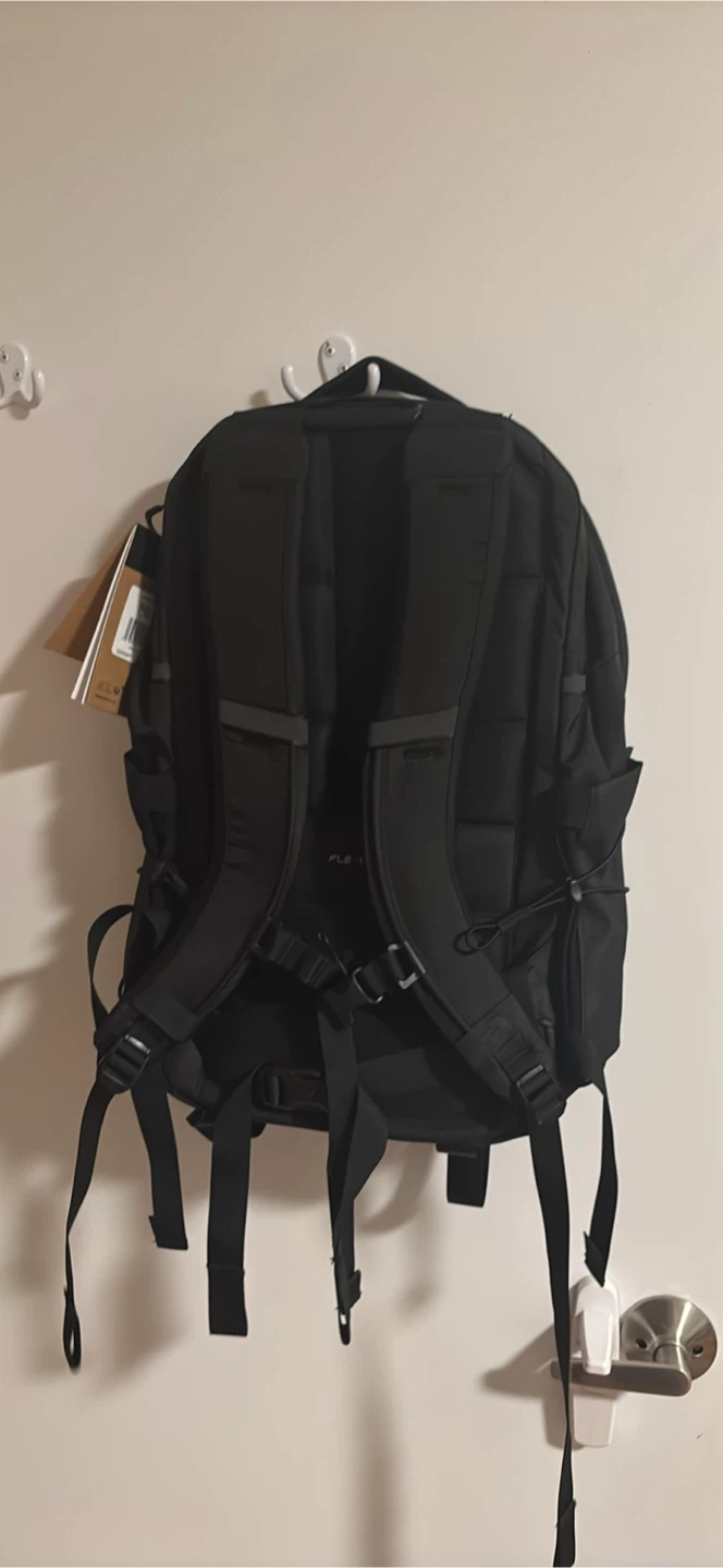 Brand new Unused The North Face Borealis Backpack 28L - photo 2