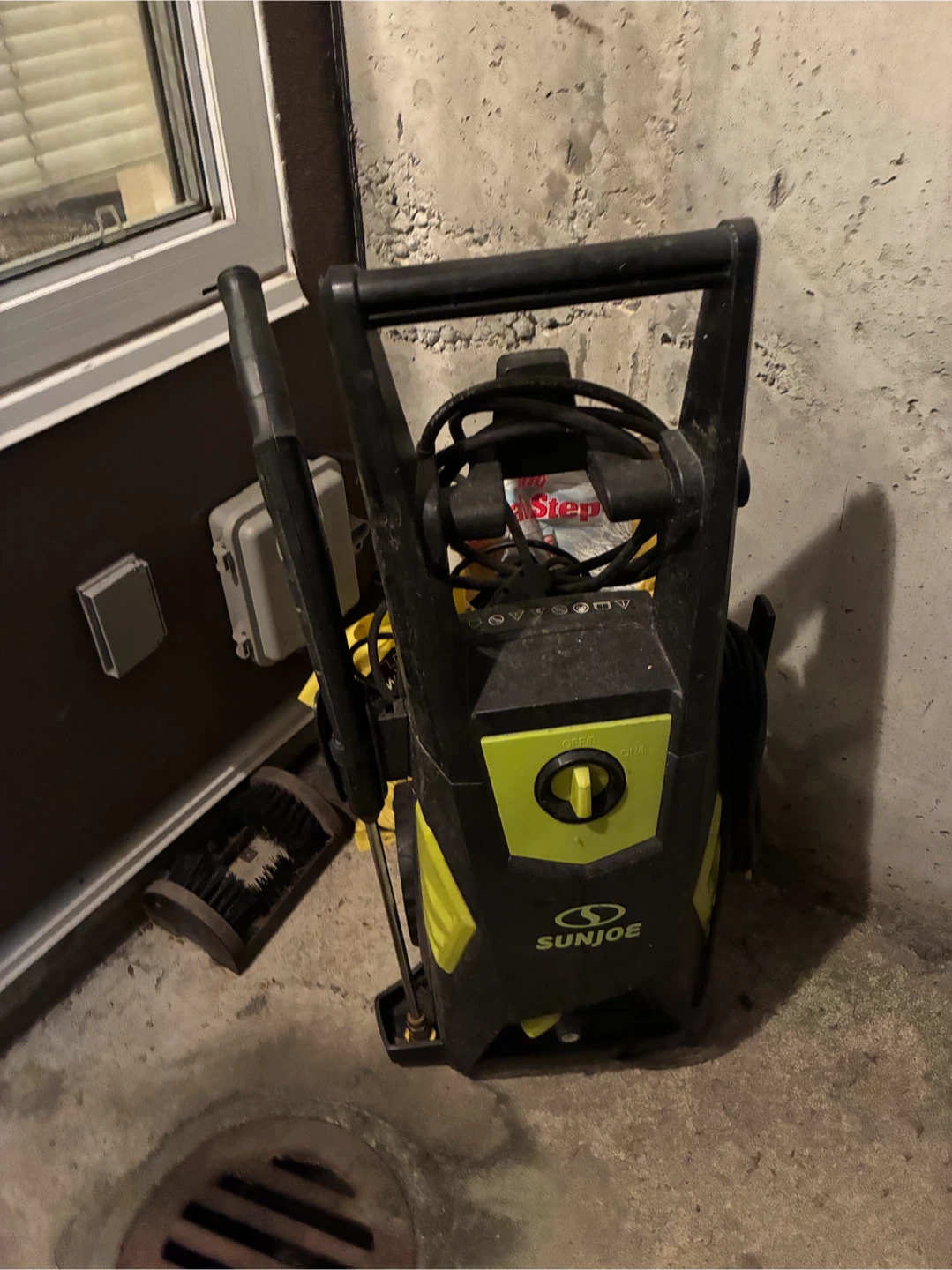 Sun Joe Electric Pressure Washer - photo 2