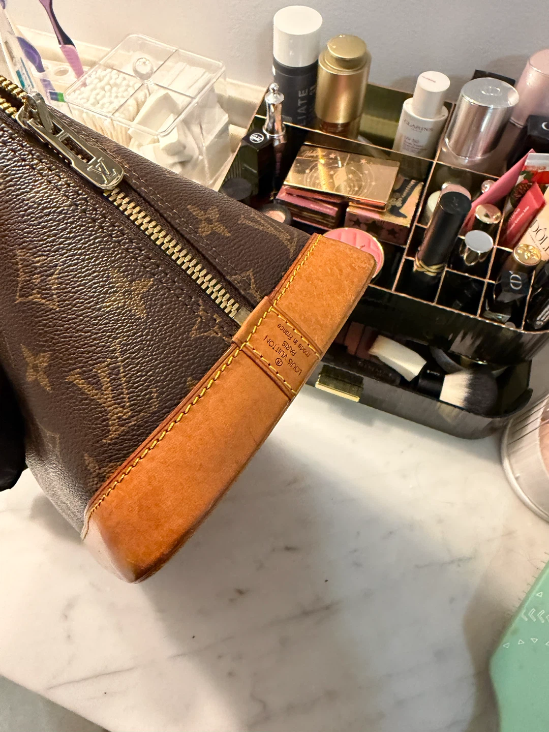 Louis Vuitton Alma MM Monogram Canvas Handbag - photo 5