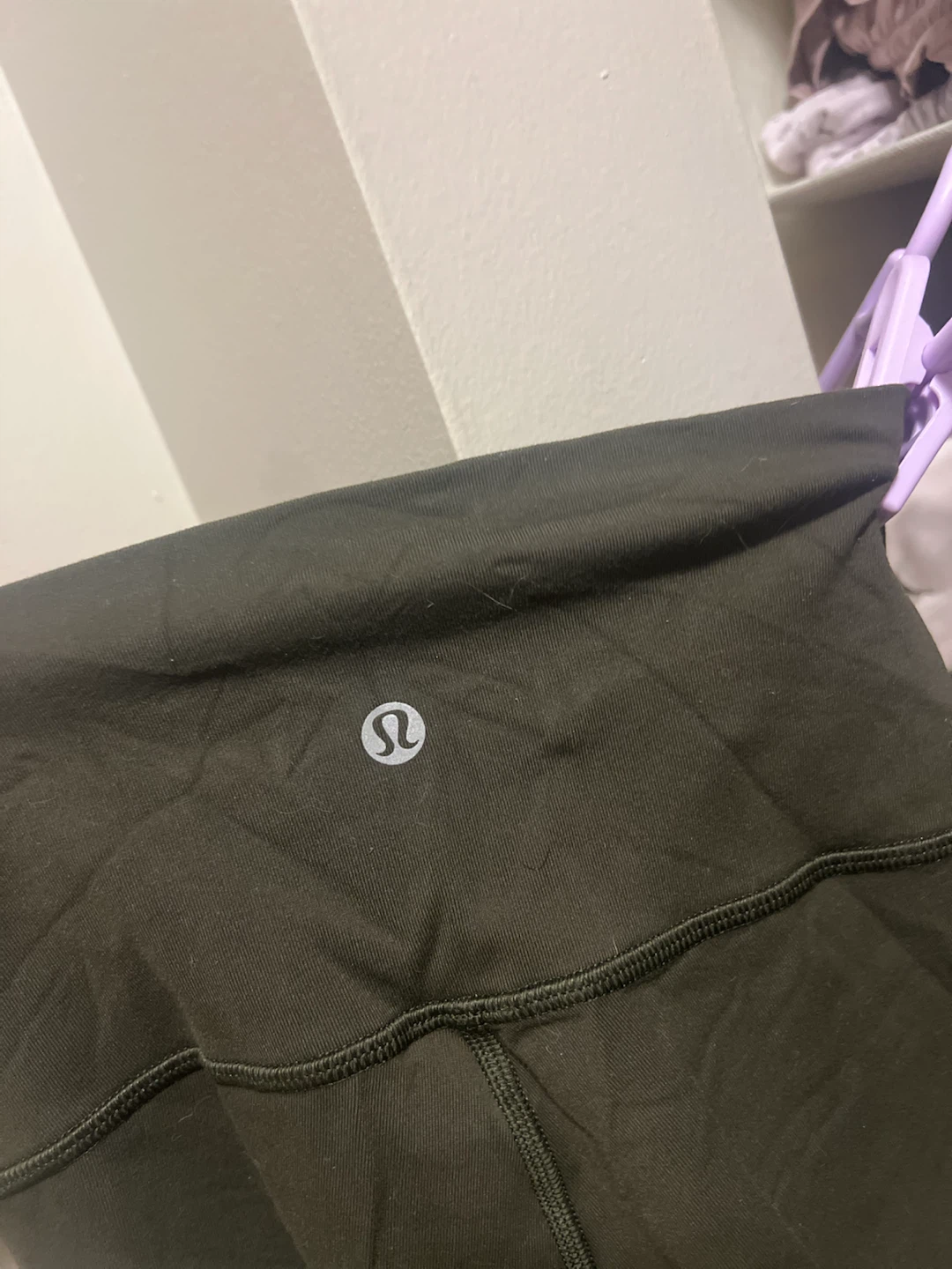 Lululemon Women's Mesh Leggings Size 4 - photo 4