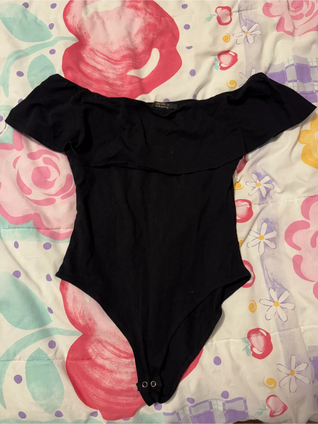 Forever 21 Black Off-Shoulder Bodysuit - M