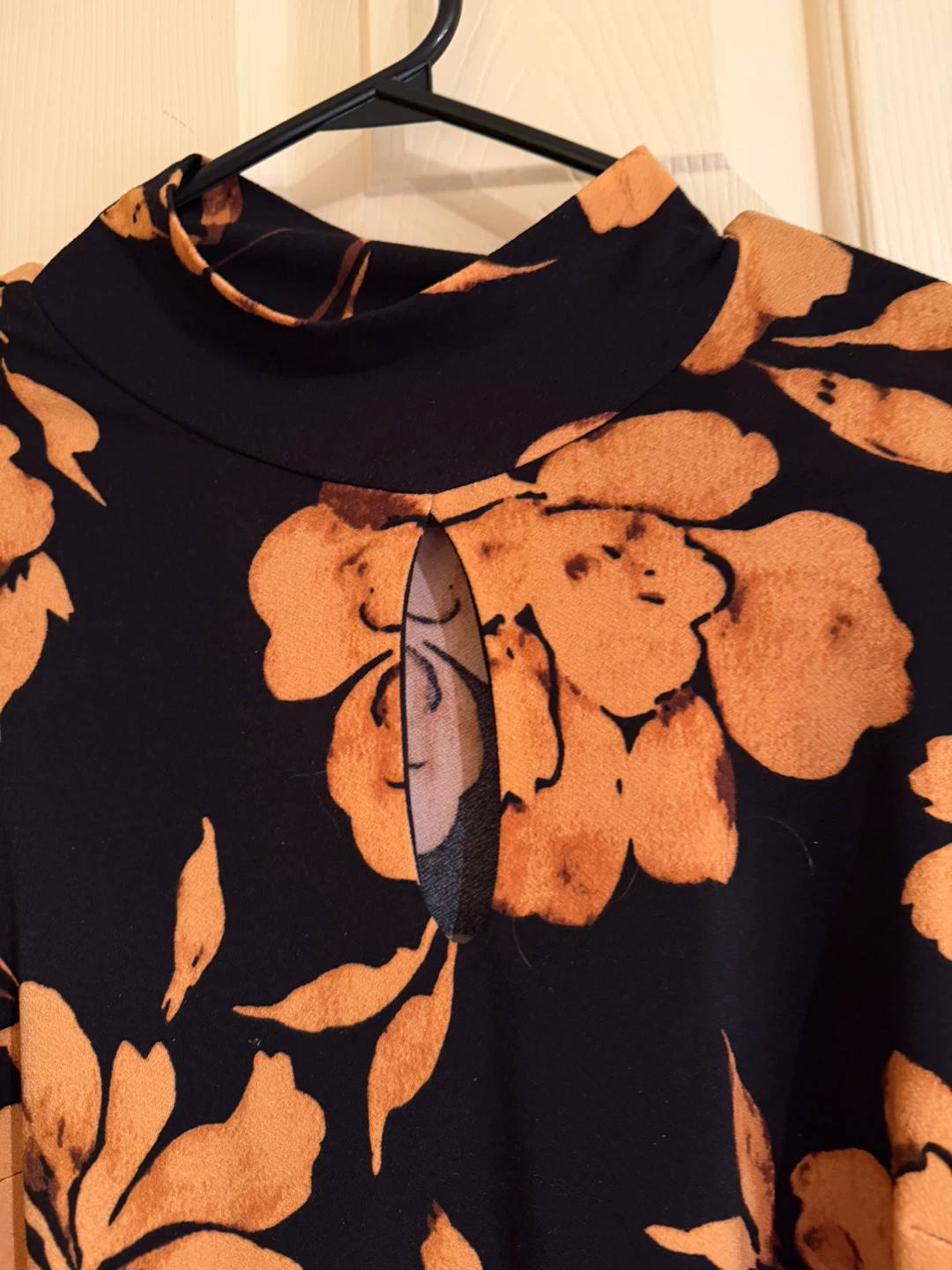 Black and Orange Floral Mock Neck Top - photo 2