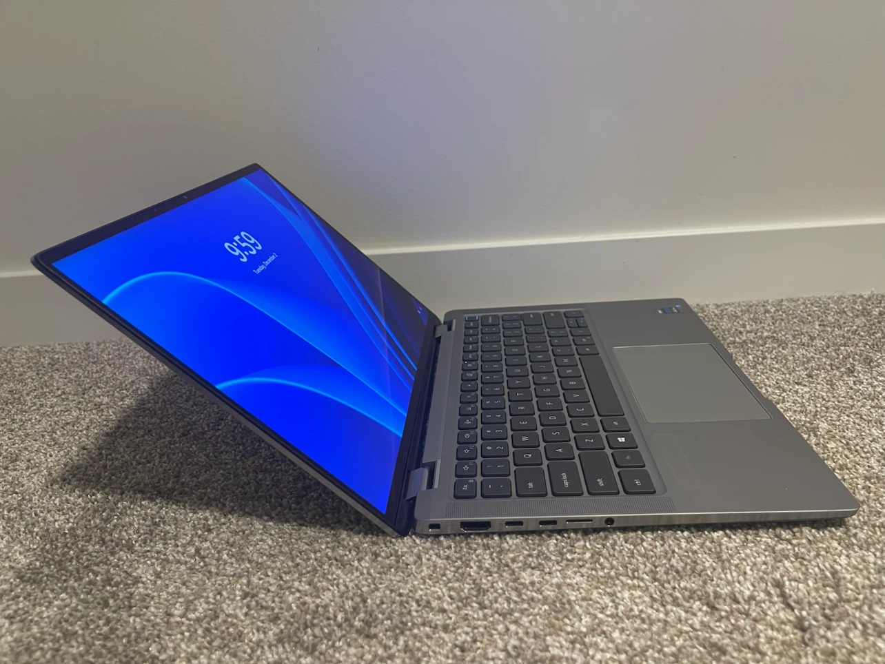 Dell Latitude 9420 Laptop - photo 5
