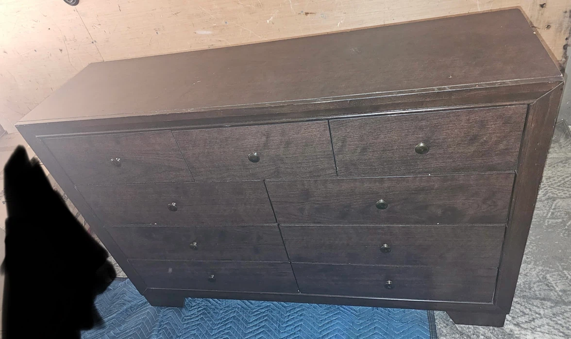 9 Drawer Bedroom Dresser - photo 2