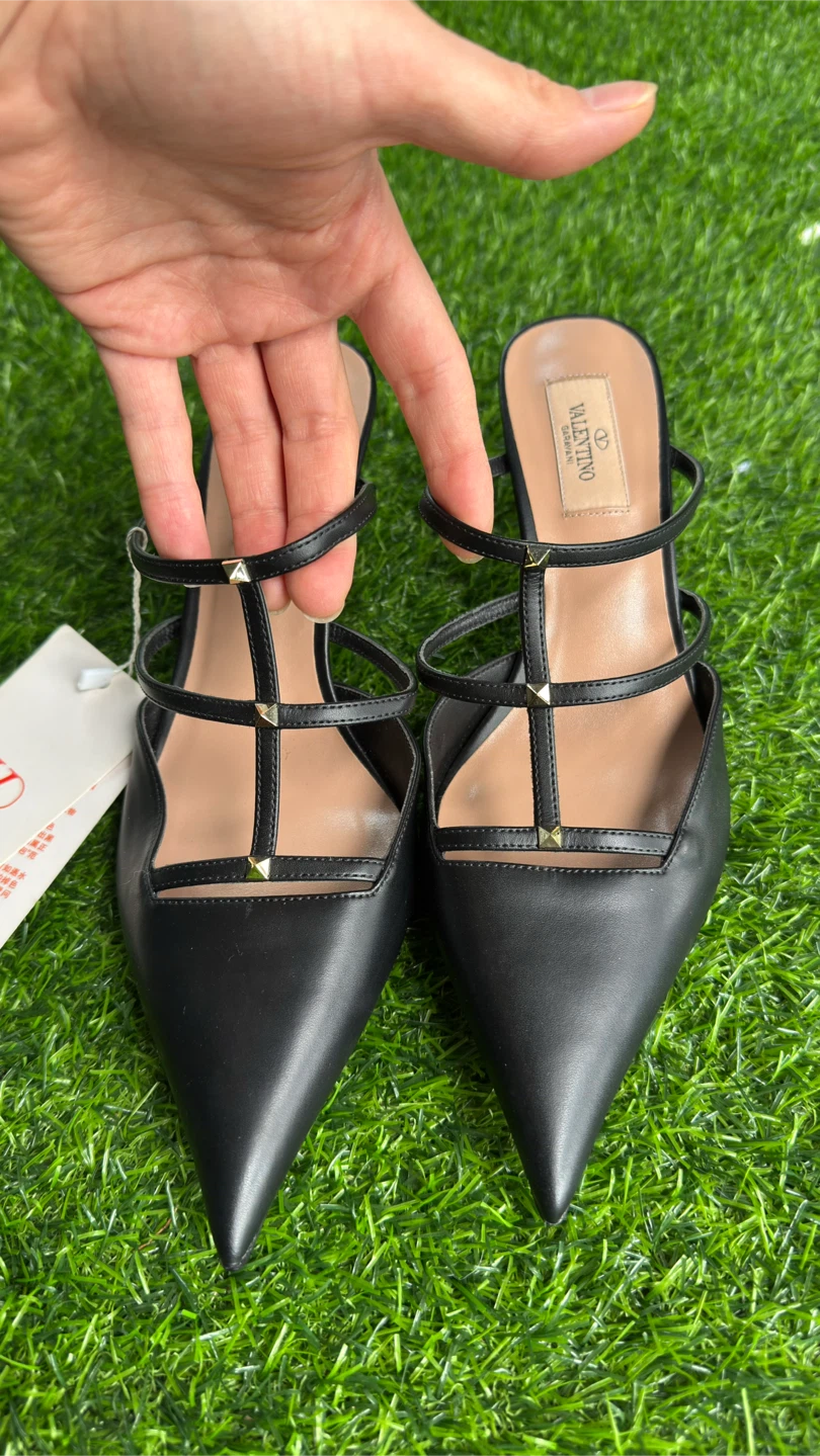 Valentino Garavani Rockstud Mules – EU 40 - photo 3