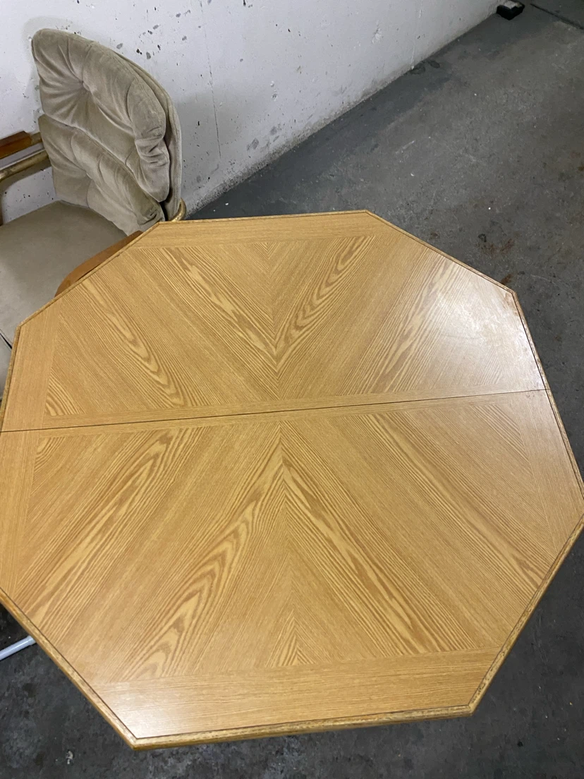Dining table + coffee table