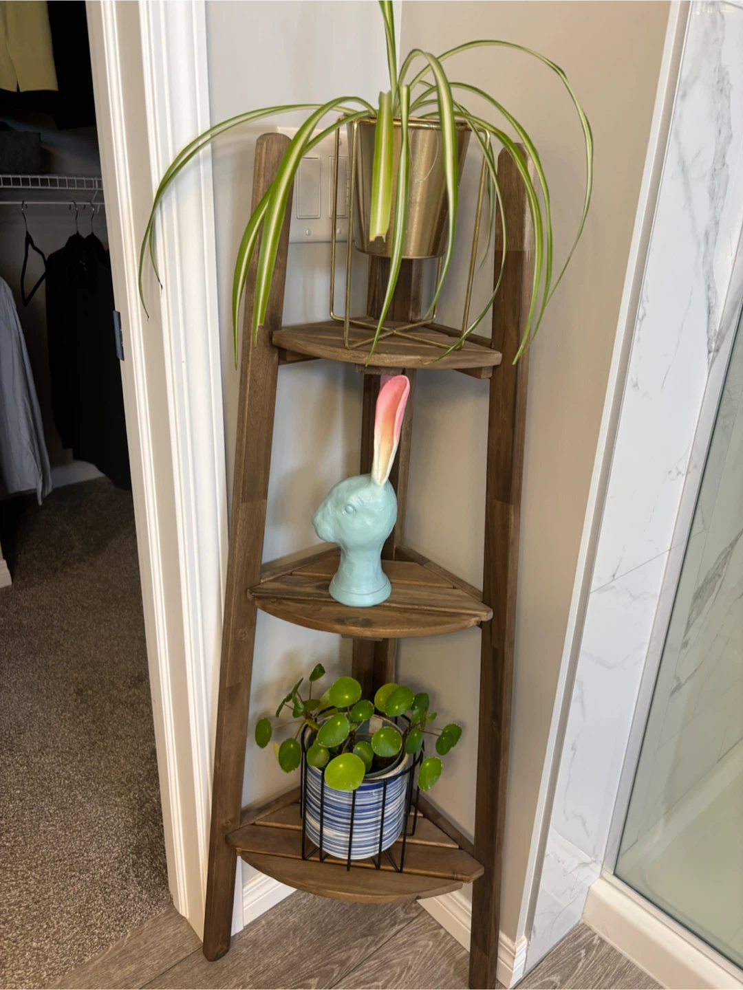 Three-Tier Wooden Corner Shelf Unit with Plants