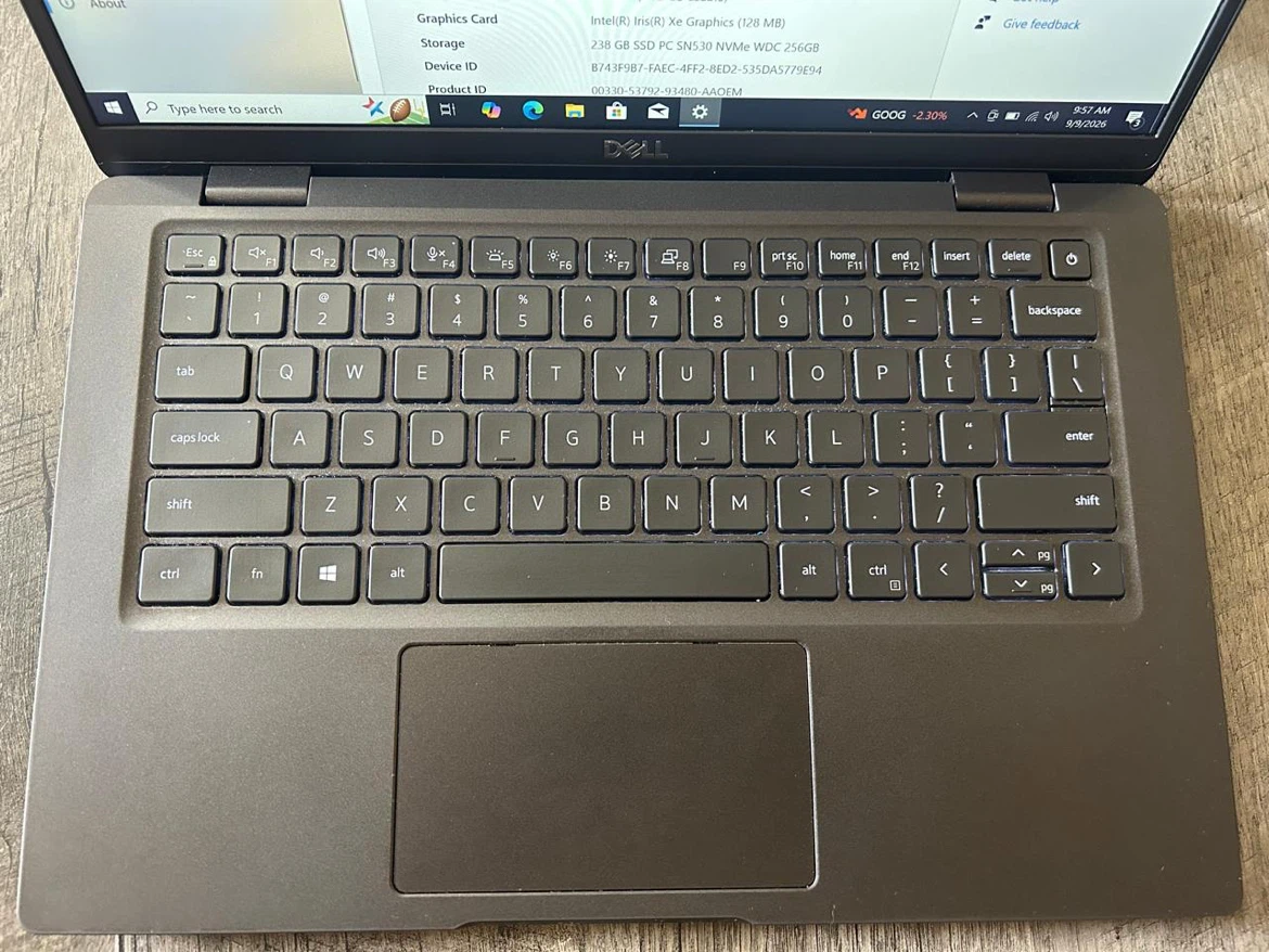 Dell Latitude 7320 Laptop - photo 2