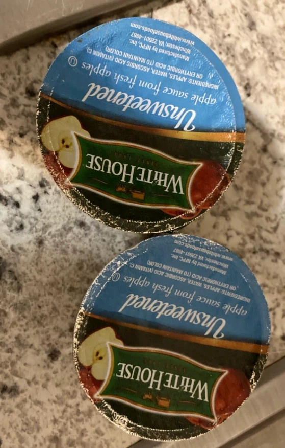White House Unsweetened Apple Sauce Cups🏈