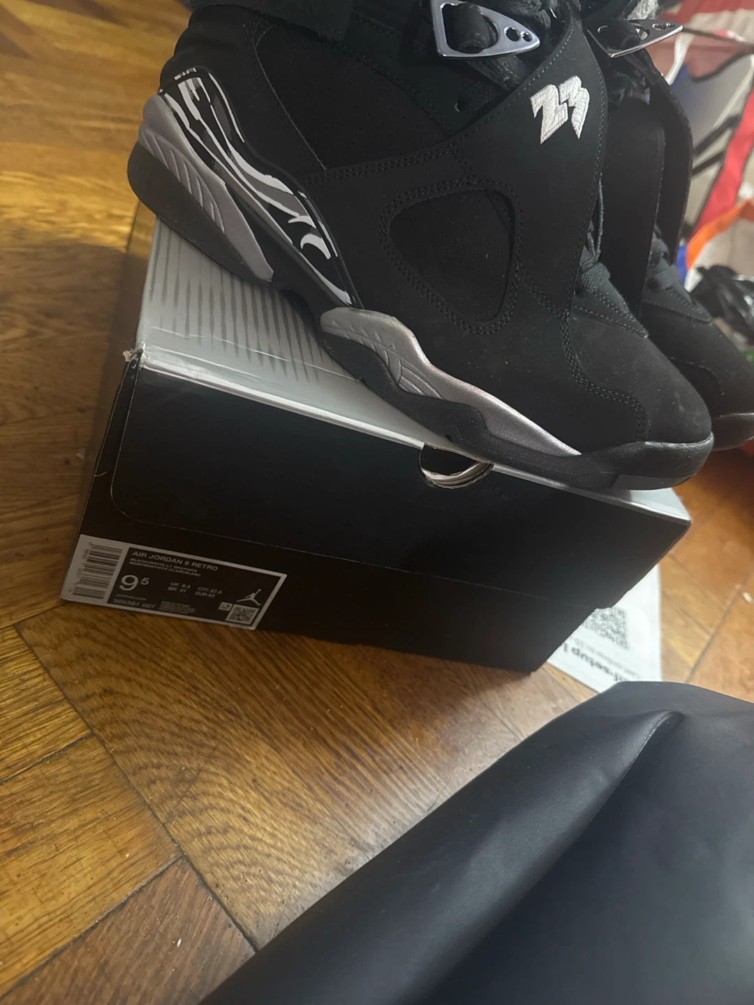 Air Jordan 8 Retro Black/White Size 9.5 - photo 2