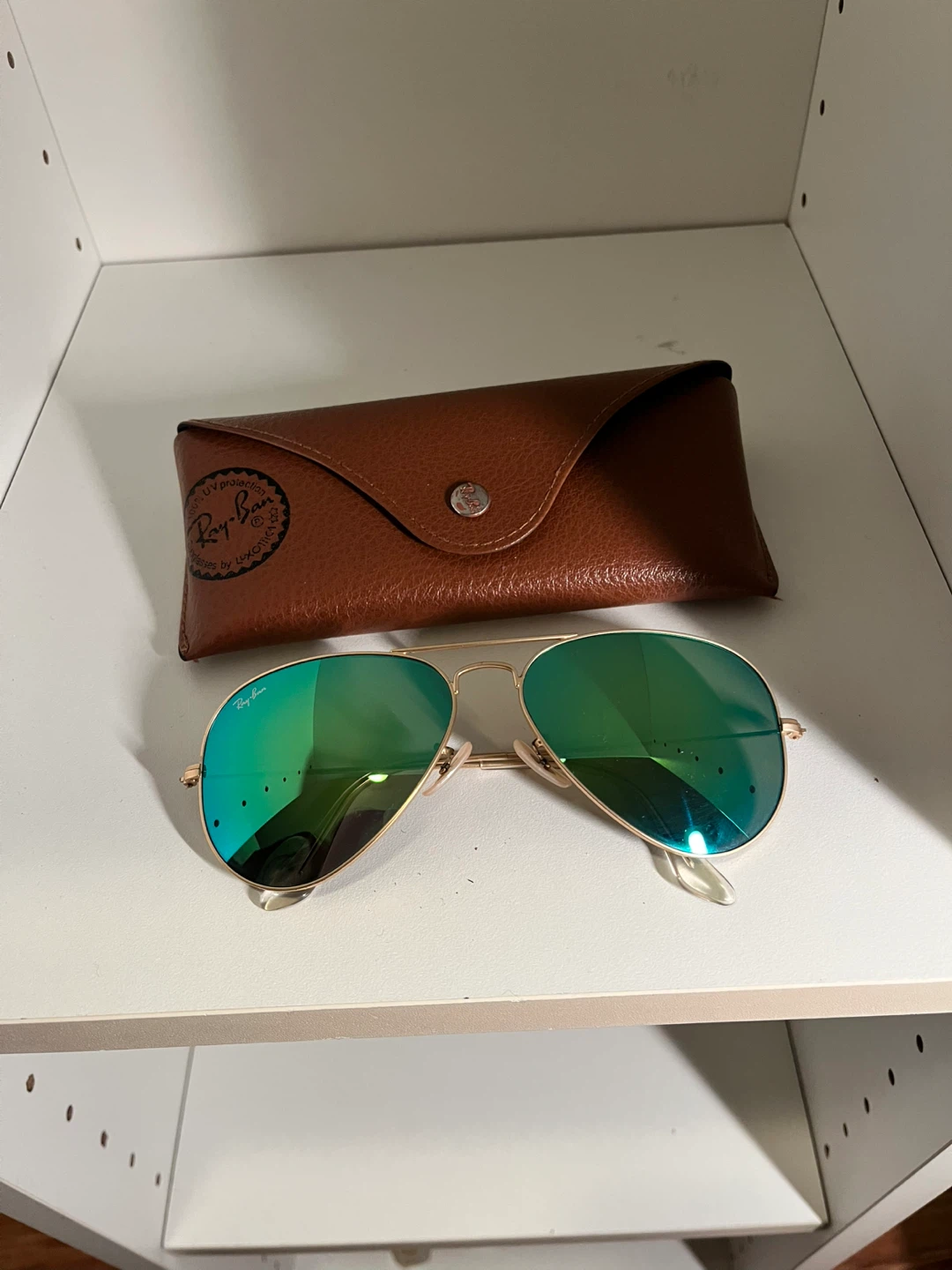 Ray-Ban Aviator Sunglasses with Green Mirror Lenses - photo 2