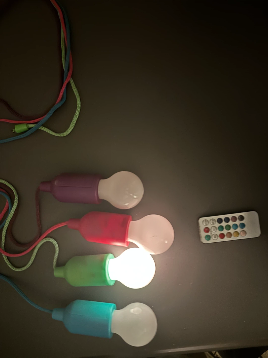 Set of 4 Colour-Changing LED Hanging Lights 🏈 - photo 3