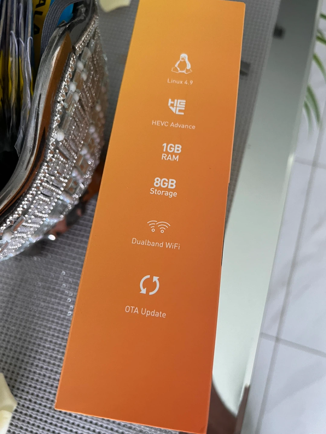 Square+ TV Linux OTT Box 4K - photo 2