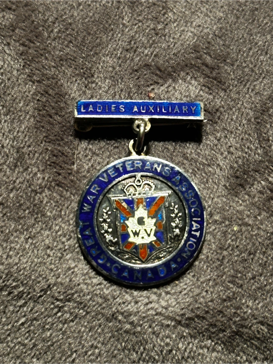 WWI GWVA Canada Ladies Auxiliary Medal Pin