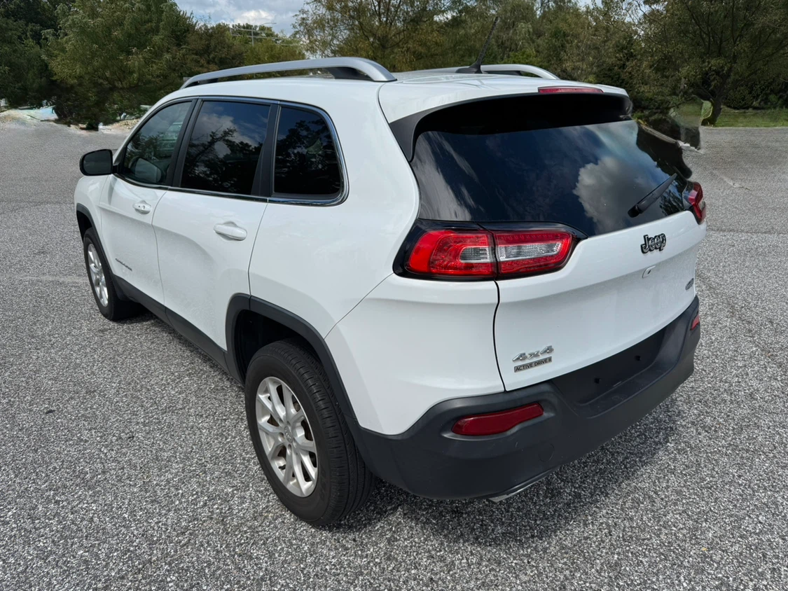2015 Jeep Cherokee Latitude 4x4 - photo 4