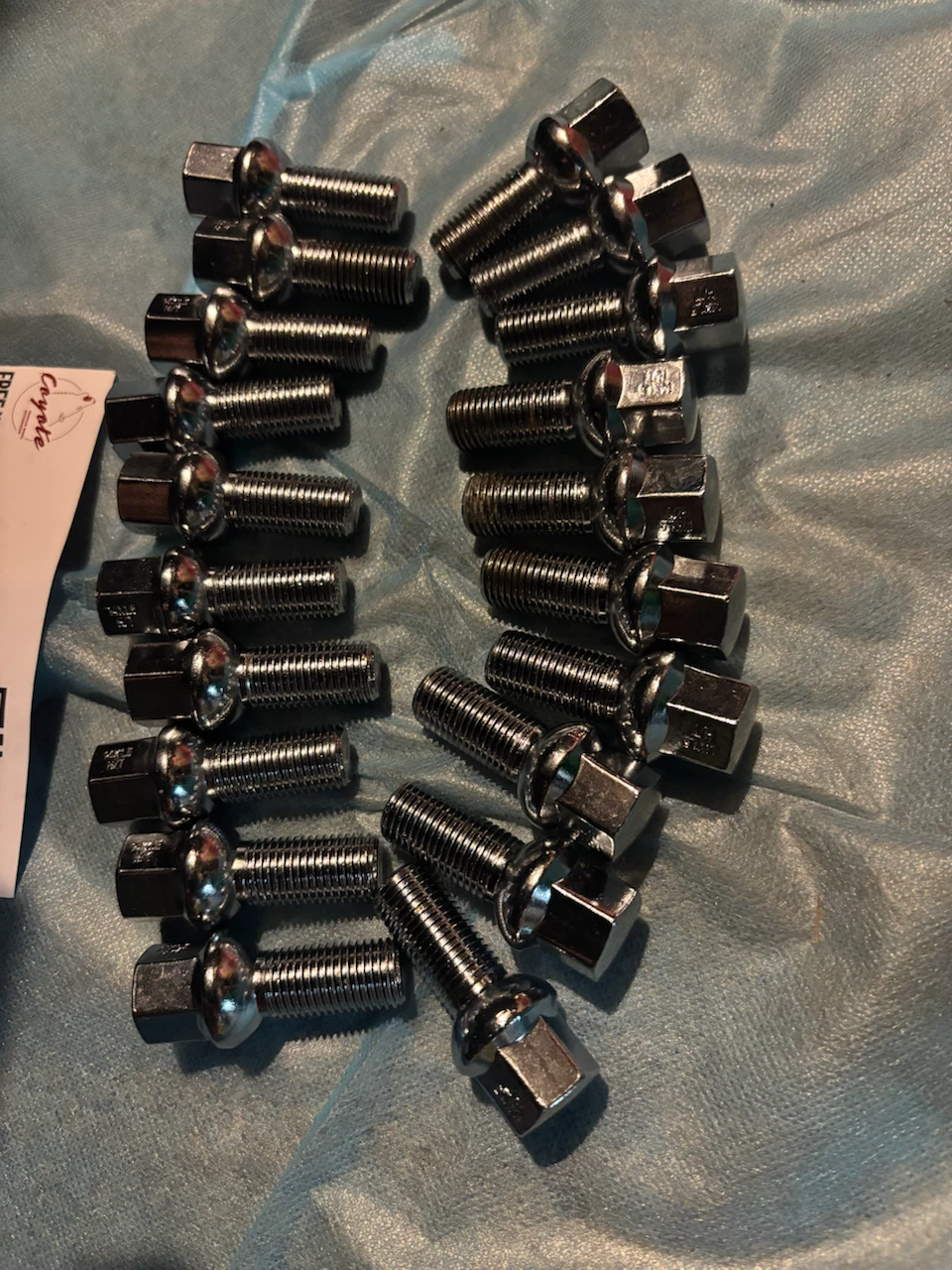Coyote 8K9516-28 Ball Seat Lug Bolt Pack - photo 2