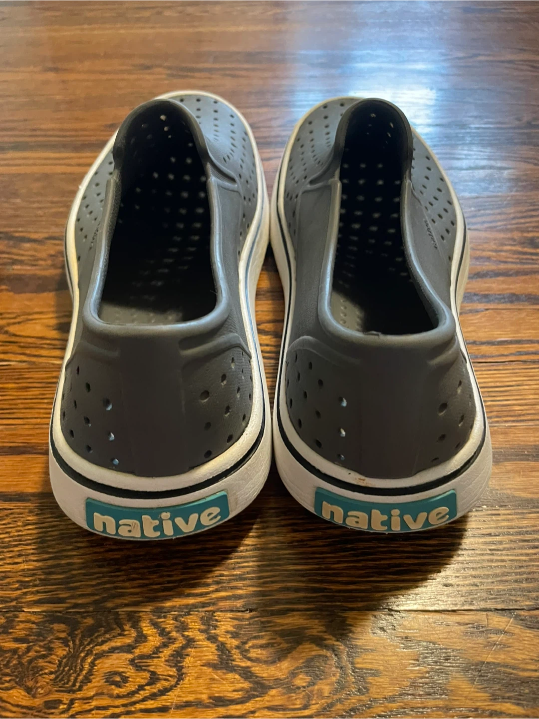 🏈 Native Shoes Slip-Ons Men size 10 - photo 3