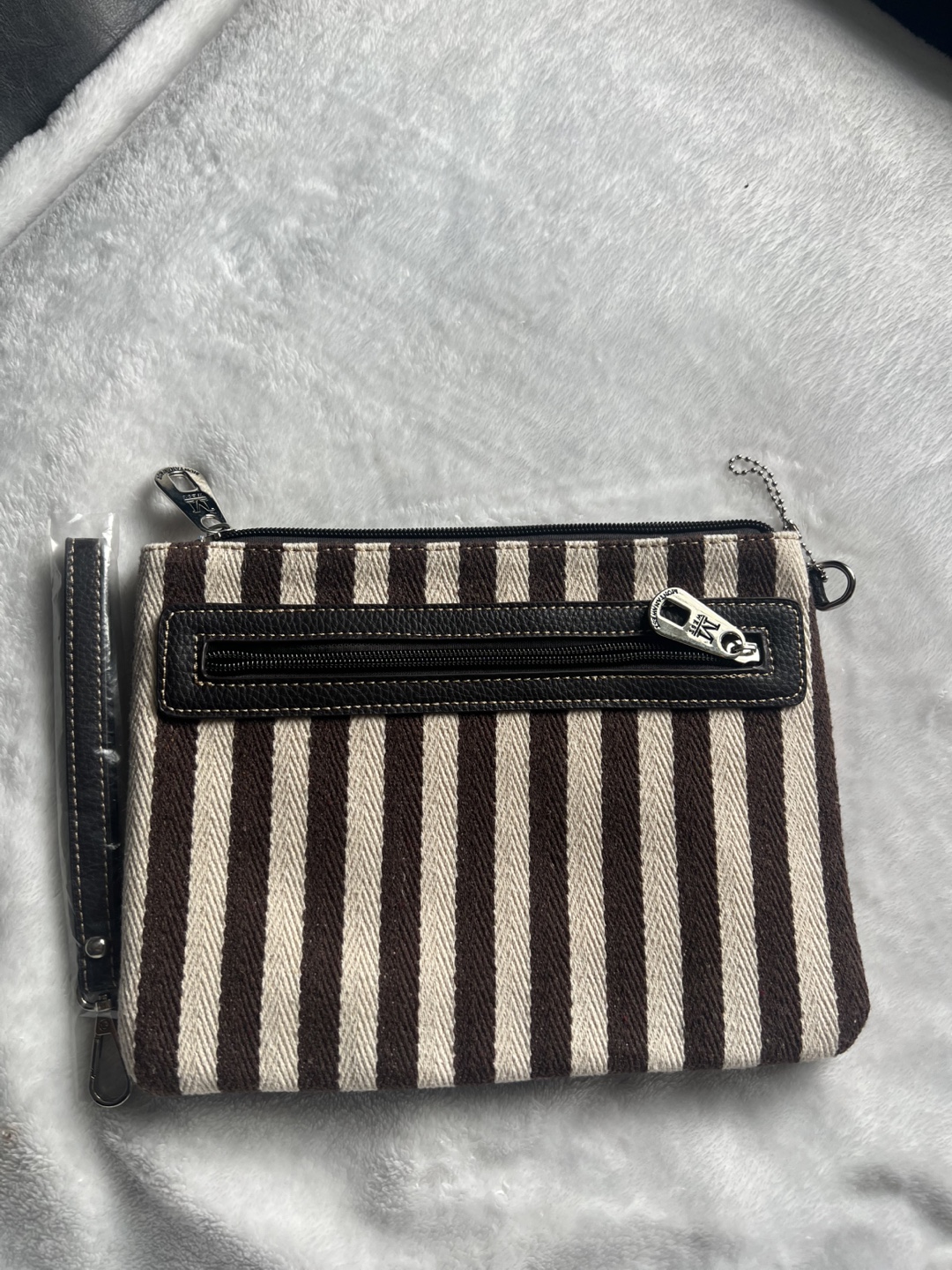 Montana West Horse Print Wristlet Pouch - photo 2