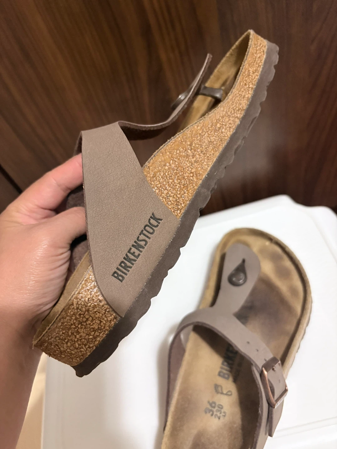 Birkenstock Gizeh Sandals - Size 36 - photo 4