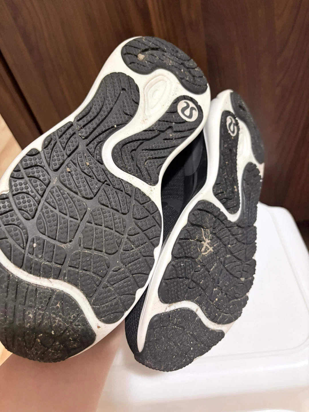 Lululemon Black Athletic Shoes - photo 5