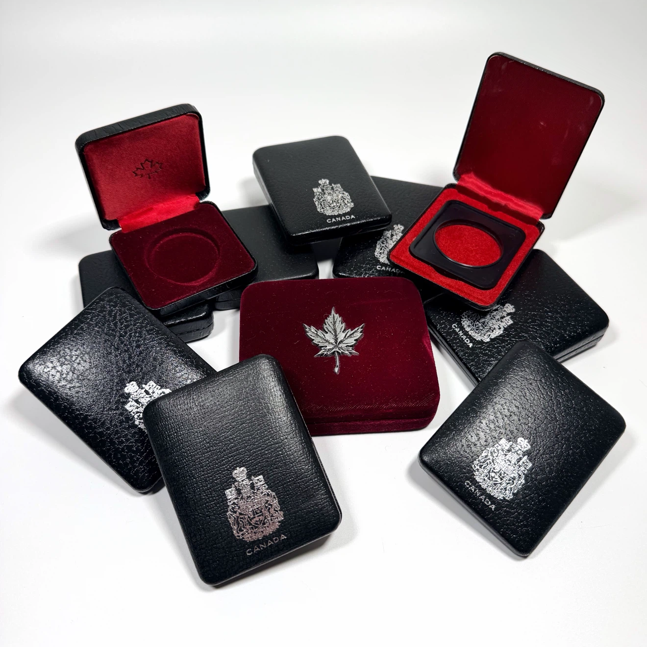 11x Vintage Coin Presentation Boxes 🏈
